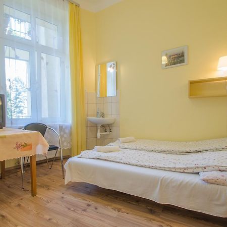 Aparthostel Fryderyk Krakow Ngoại thất bức ảnh
