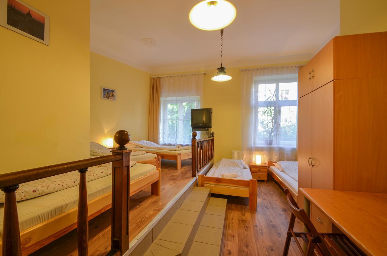 Aparthostel Fryderyk Krakow Ngoại thất bức ảnh