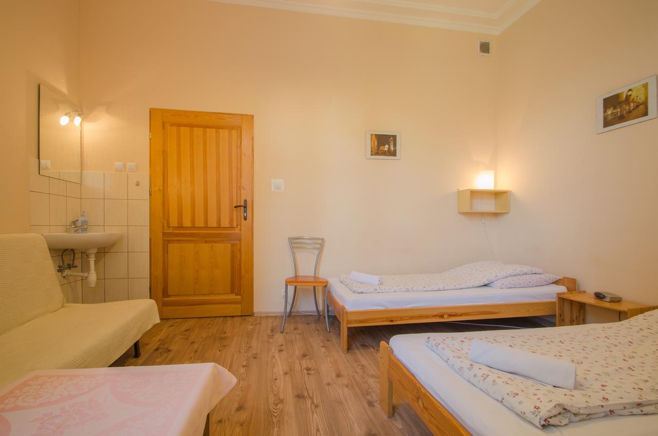 Aparthostel Fryderyk Krakow Ngoại thất bức ảnh